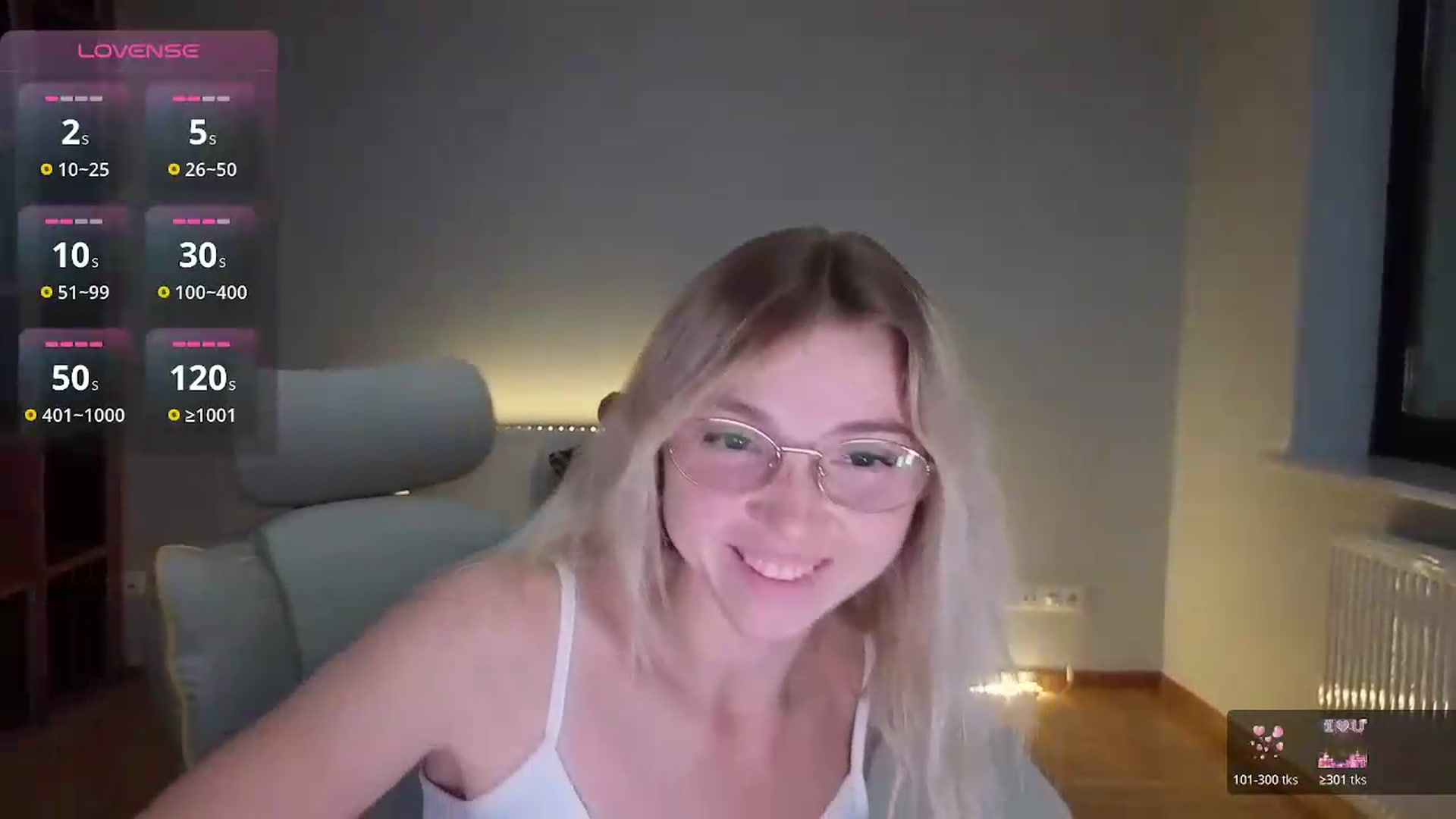 Gallery image thumbnail from Daisyy's myfreecams stream on, 09/13/2026, 18:46 image 16 of 20