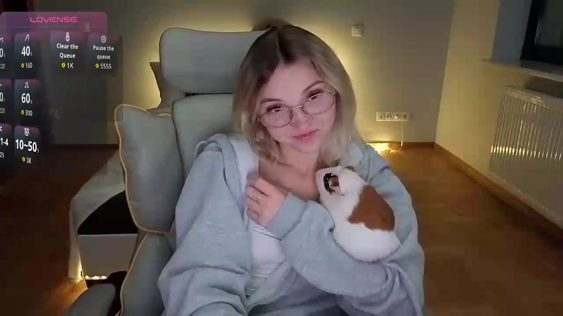 Gallery image thumbnail from Daisyy's myfreecams stream on, 09/13/2026, 19:30 image 4 of 20