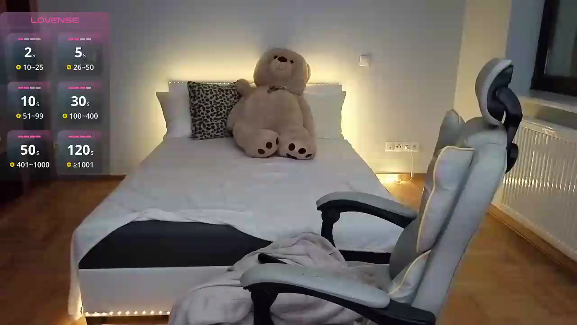 Gallery image thumbnail from Daisyy's myfreecams stream on, 09/13/2026, 19:30 image 3 of 20