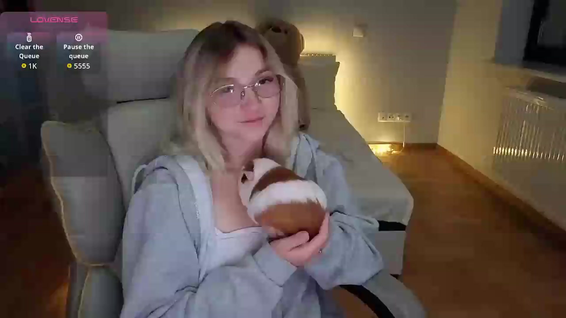 Gallery image thumbnail from Daisyy's myfreecams stream on, 09/13/2026, 19:30 image 9 of 20
