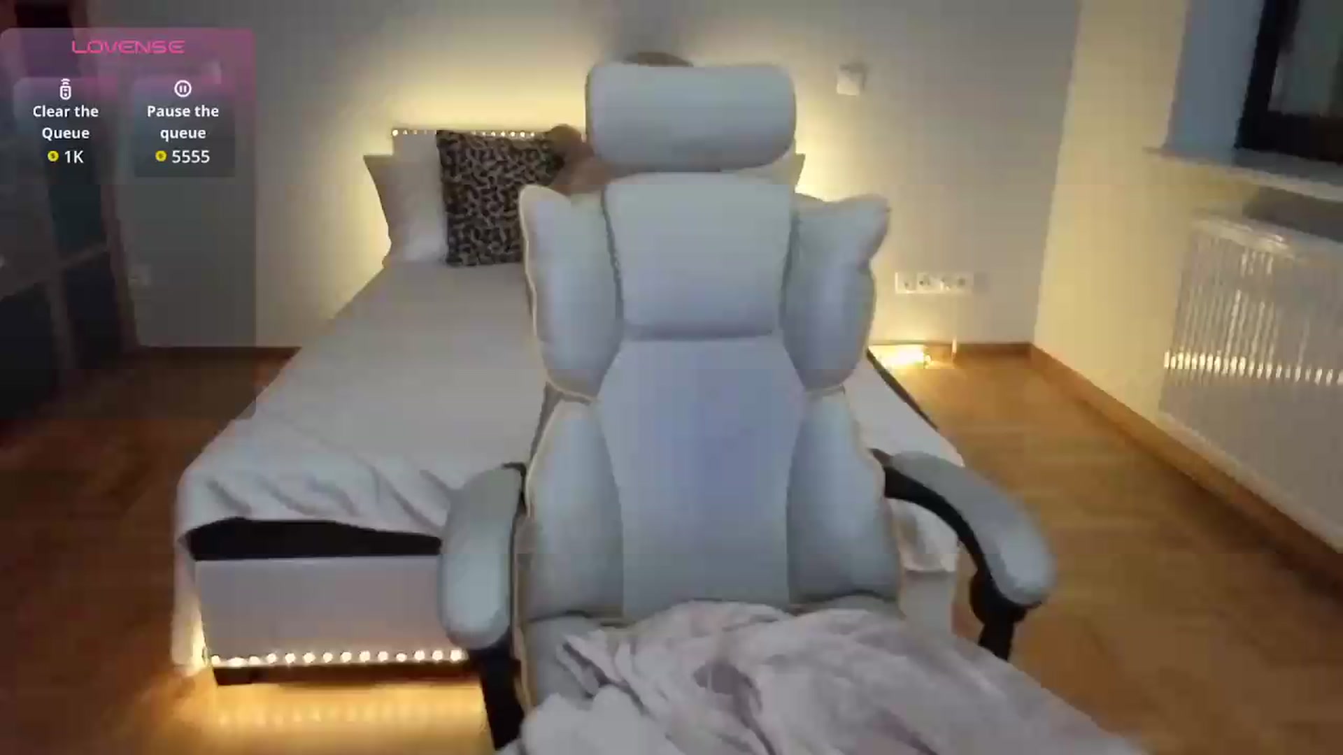 Gallery image thumbnail from Daisyy's myfreecams stream on, 09/13/2026, 19:30 image 14 of 20