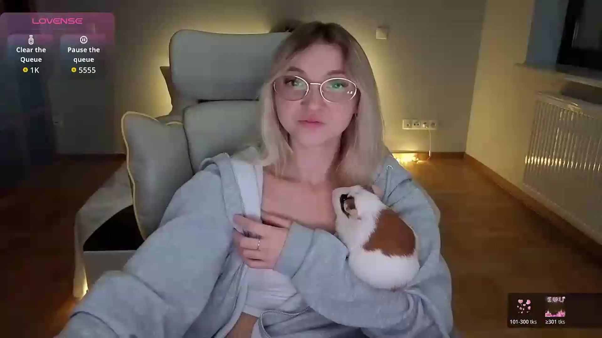 Gallery image thumbnail from Daisyy's myfreecams stream on, 09/13/2026, 19:30 image 5 of 20