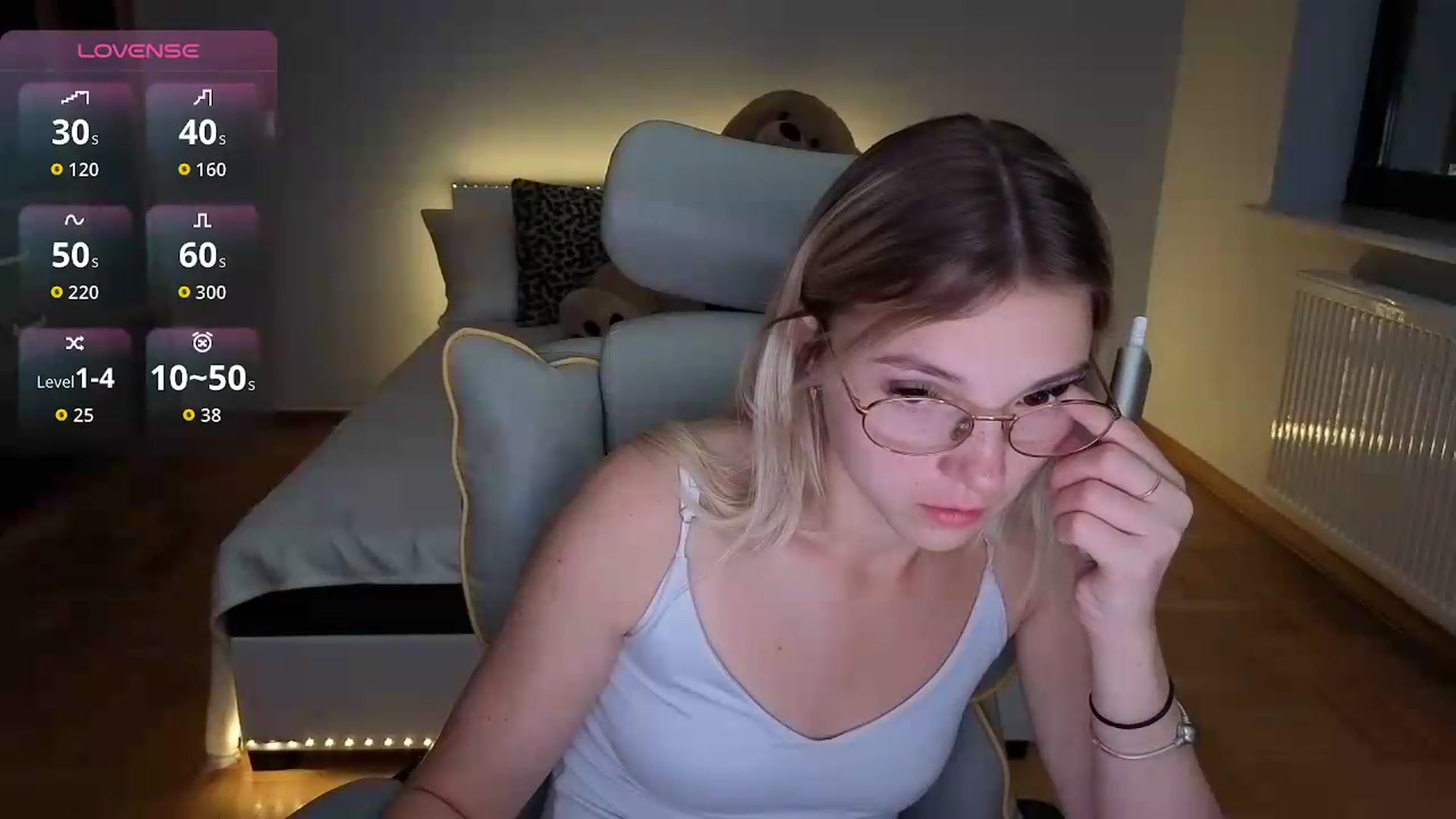 Gallery image thumbnail from Daisyy's myfreecams stream on, 09/14/2026, 04:30 image 8 of 20