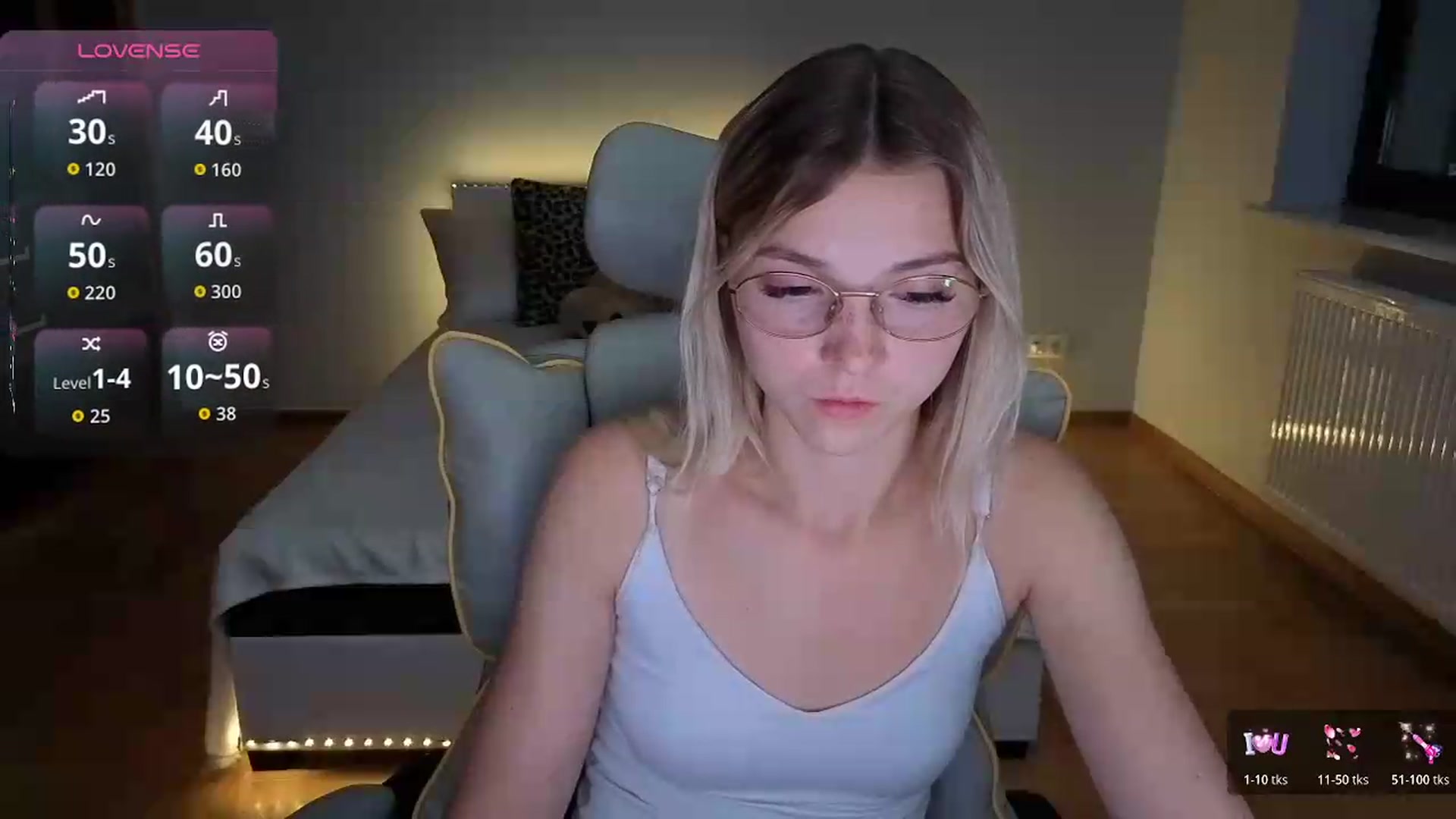Gallery image thumbnail from Daisyy's myfreecams stream on, 09/14/2026, 04:30 image 3 of 20