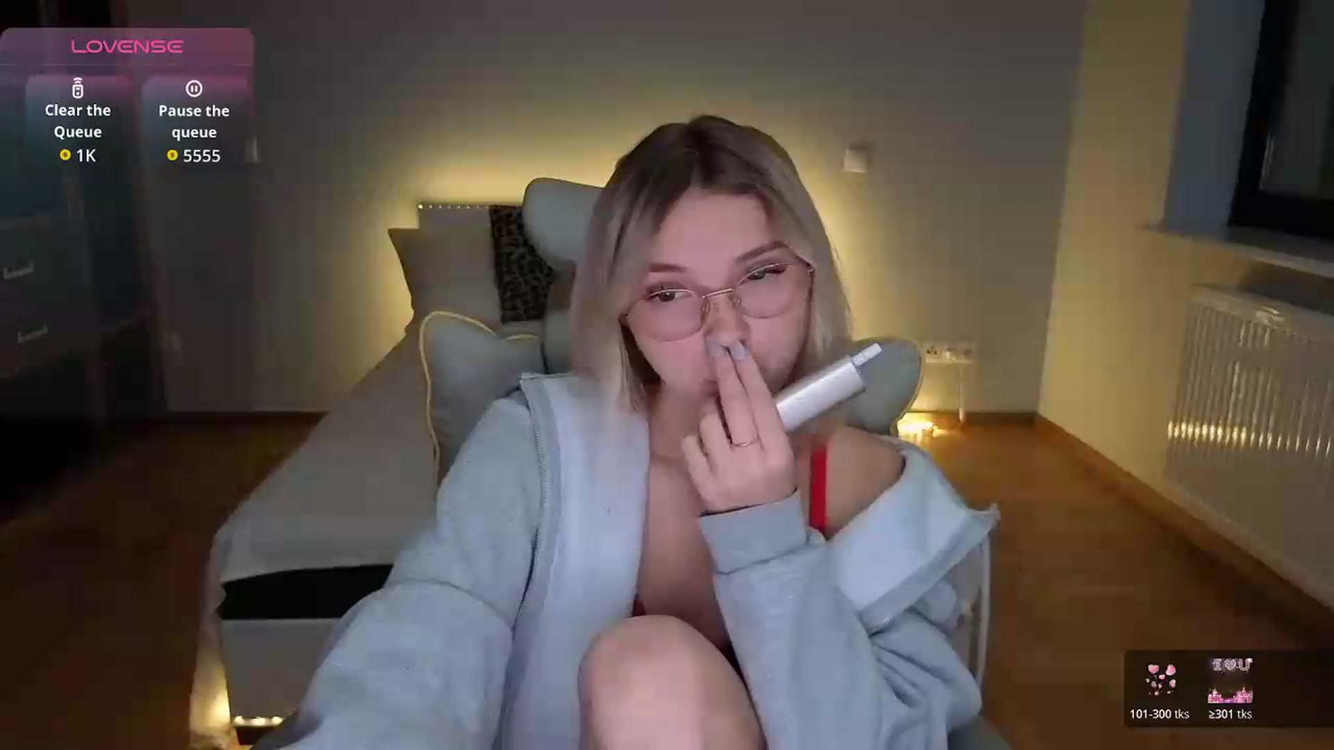 Gallery image thumbnail from Daisyy's myfreecams stream on, 09/14/2026, 20:10 image 17 of 20