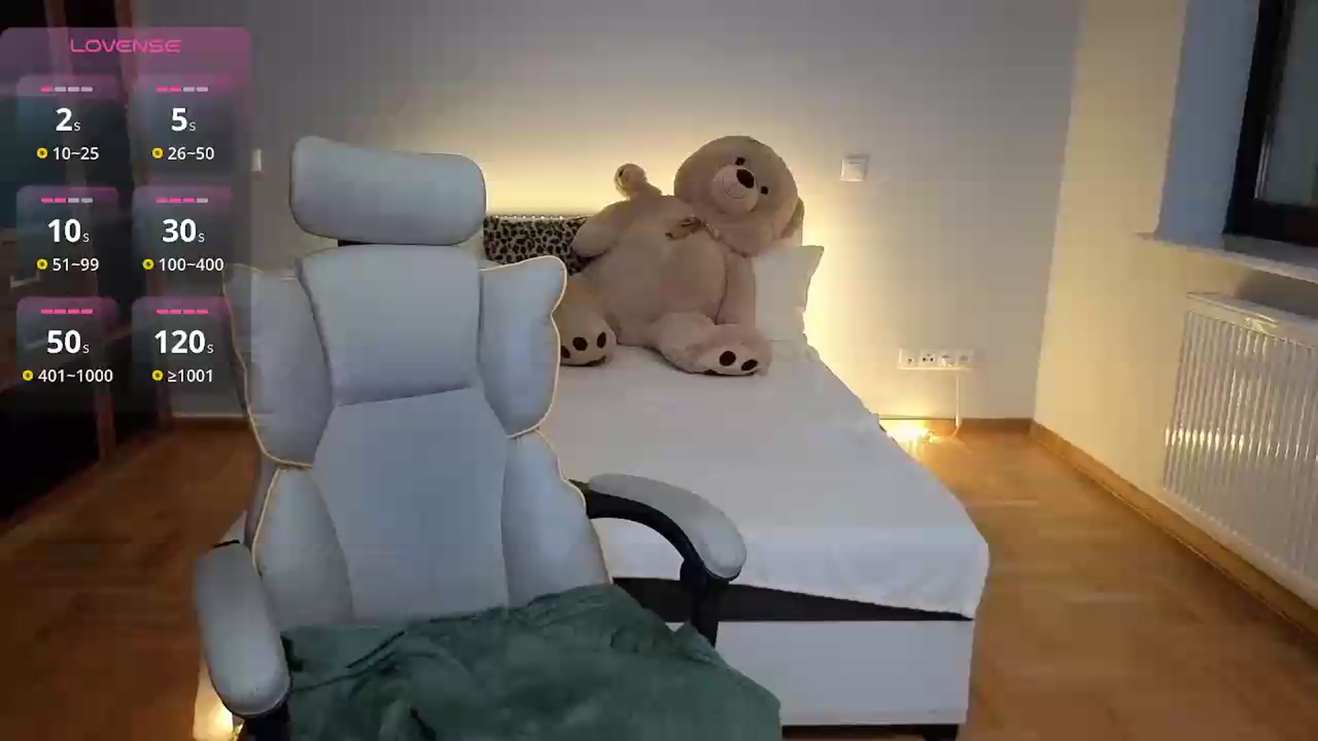 Gallery image thumbnail from Daisyy's myfreecams stream on, 09/14/2026, 20:53 image 14 of 20