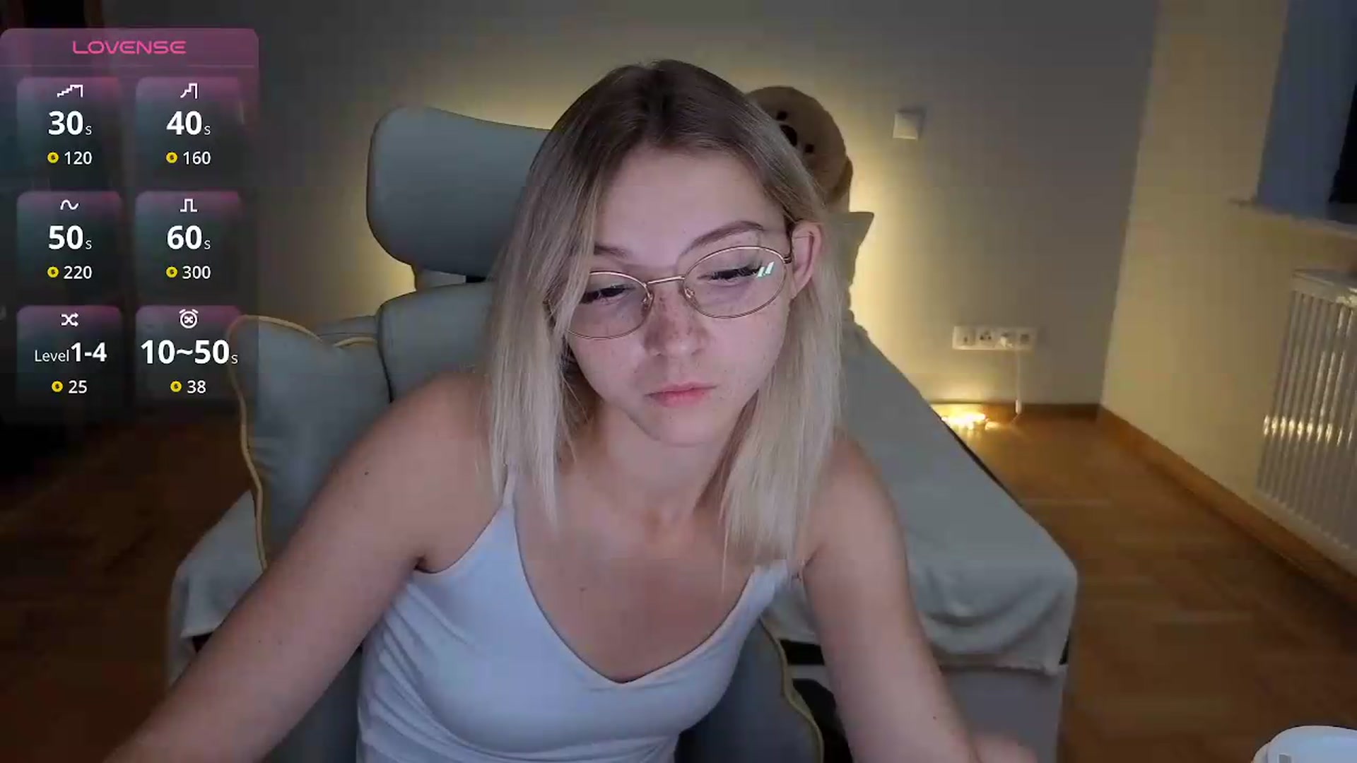 Gallery image thumbnail from Daisyy's myfreecams stream on, 09/15/2026, 03:21 image 6 of 20