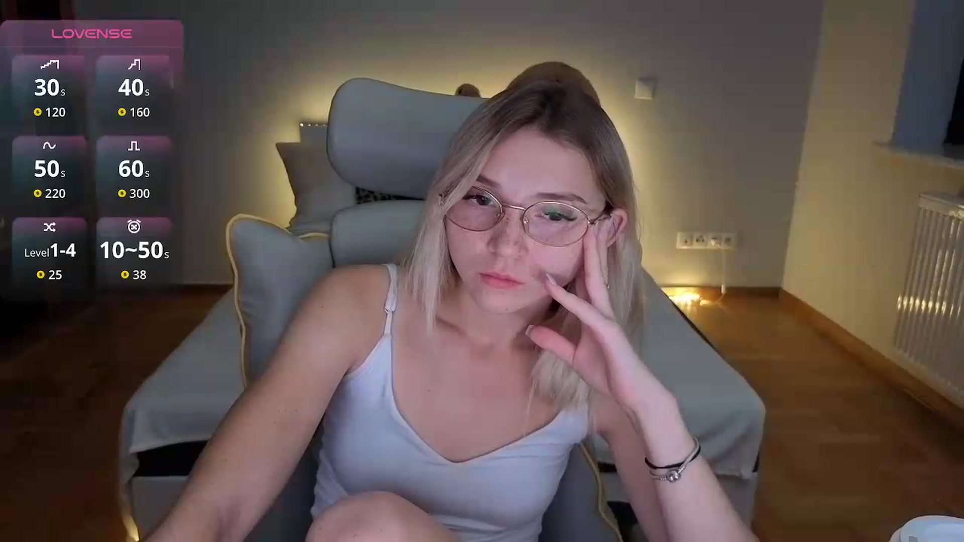 Gallery image thumbnail from Daisyy's myfreecams stream on, 09/15/2026, 03:21 image 2 of 20