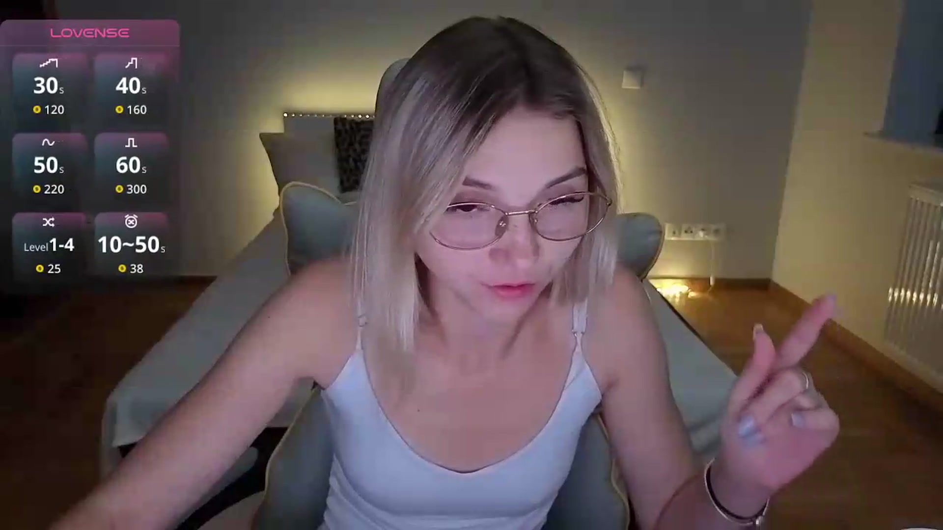 Gallery image thumbnail from Daisyy's myfreecams stream on, 09/15/2026, 04:10 image 7 of 20