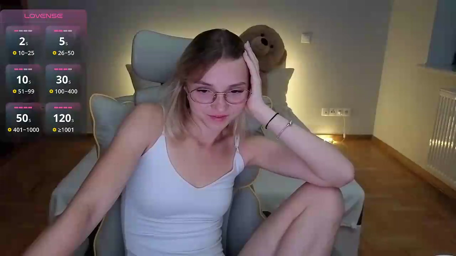Gallery image thumbnail from Daisyy's myfreecams stream on, 09/15/2026, 04:10 image 19 of 20