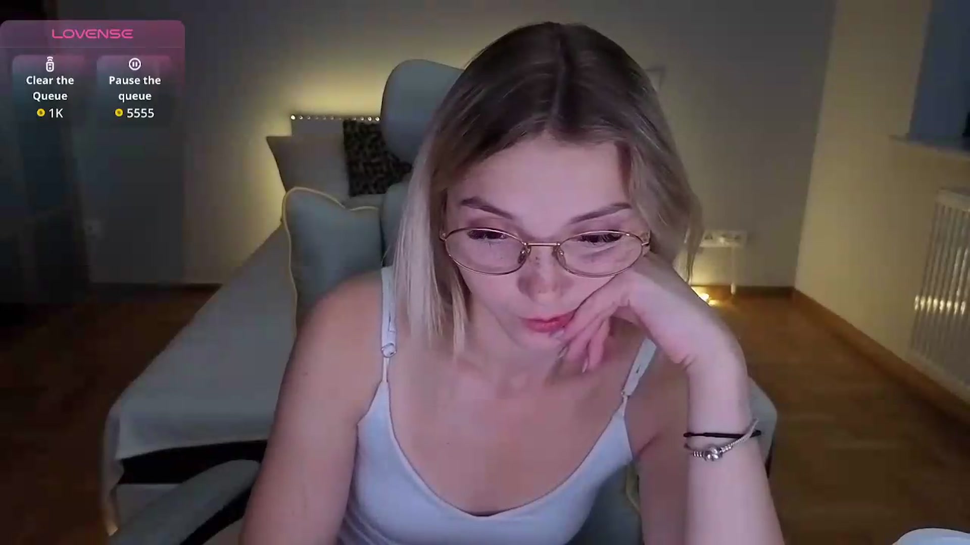Gallery image thumbnail from Daisyy's myfreecams stream on, 09/15/2026, 04:10 image 3 of 20