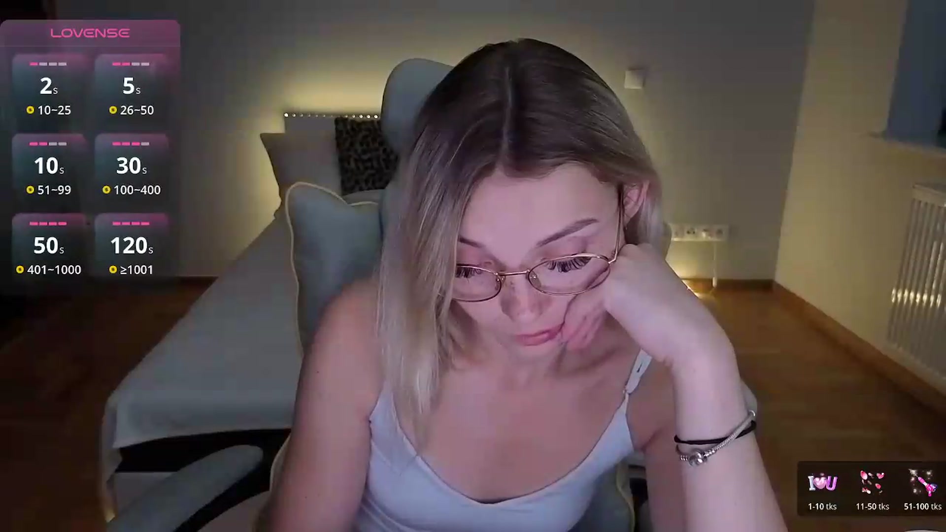 Gallery image thumbnail from Daisyy's myfreecams stream on, 09/15/2026, 04:10 image 10 of 20