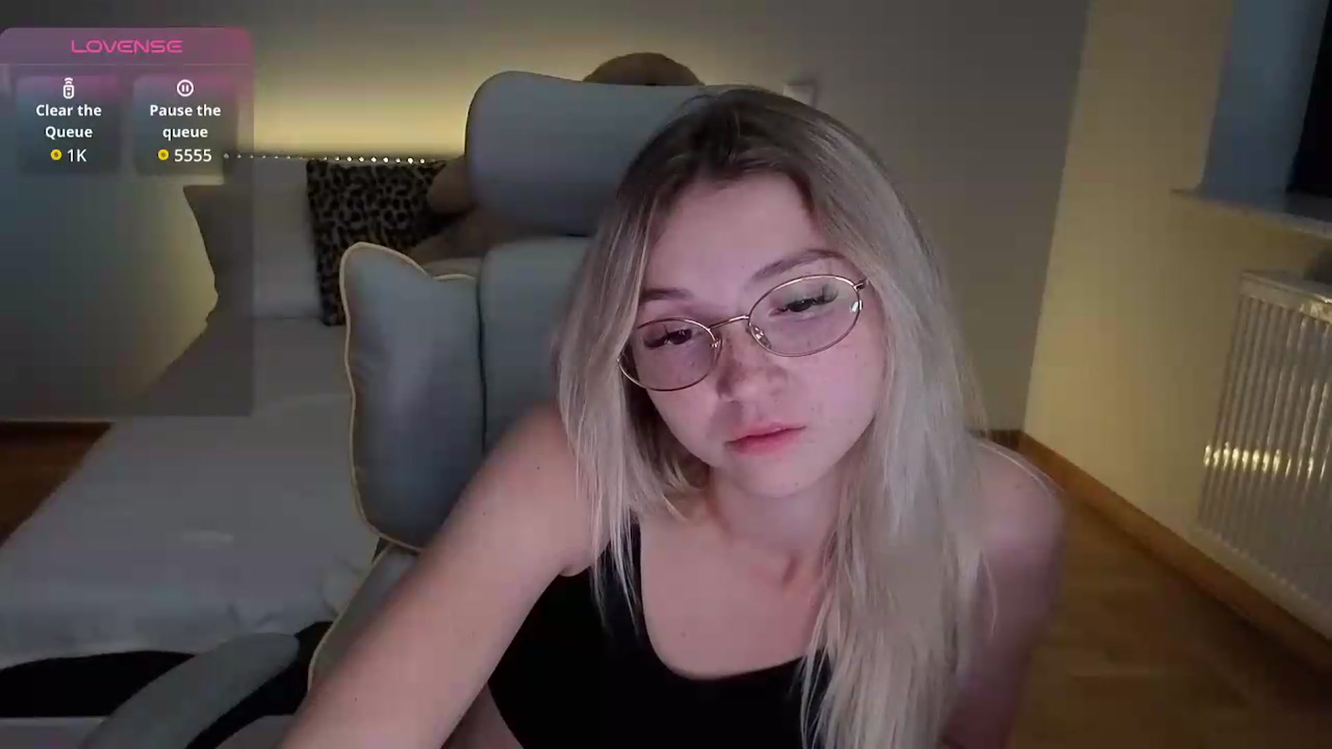 Gallery image thumbnail from Daisyy's myfreecams stream on, 09/15/2026, 05:45 image 15 of 20