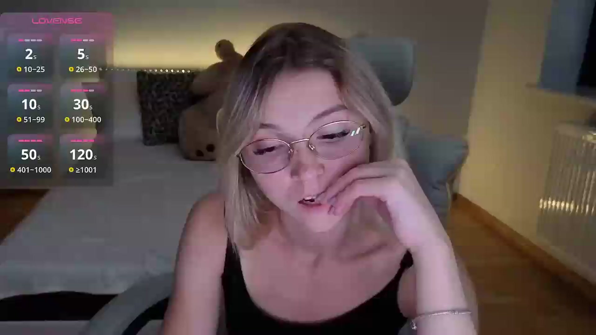 Gallery image thumbnail from Daisyy's myfreecams stream on, 09/15/2026, 05:45 image 1 of 20