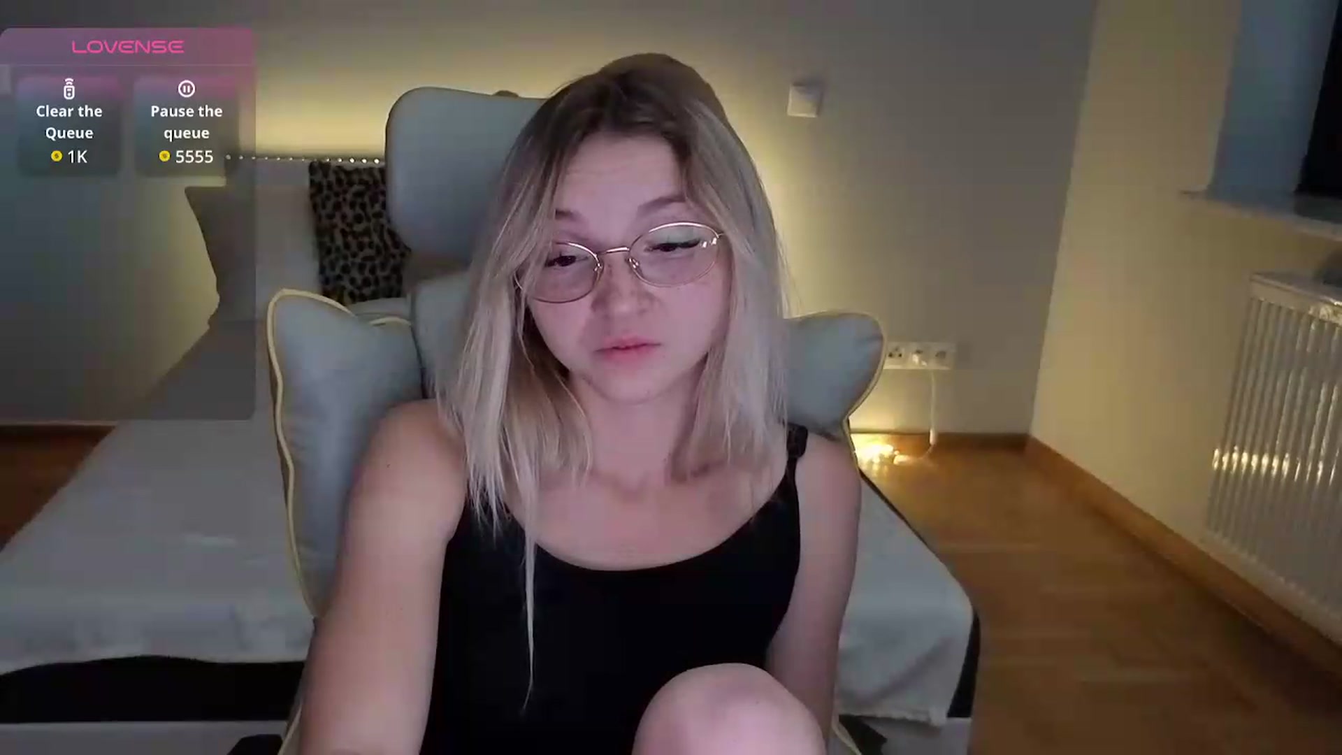 Gallery image thumbnail from Daisyy's myfreecams stream on, 09/15/2026, 05:45 image 5 of 20