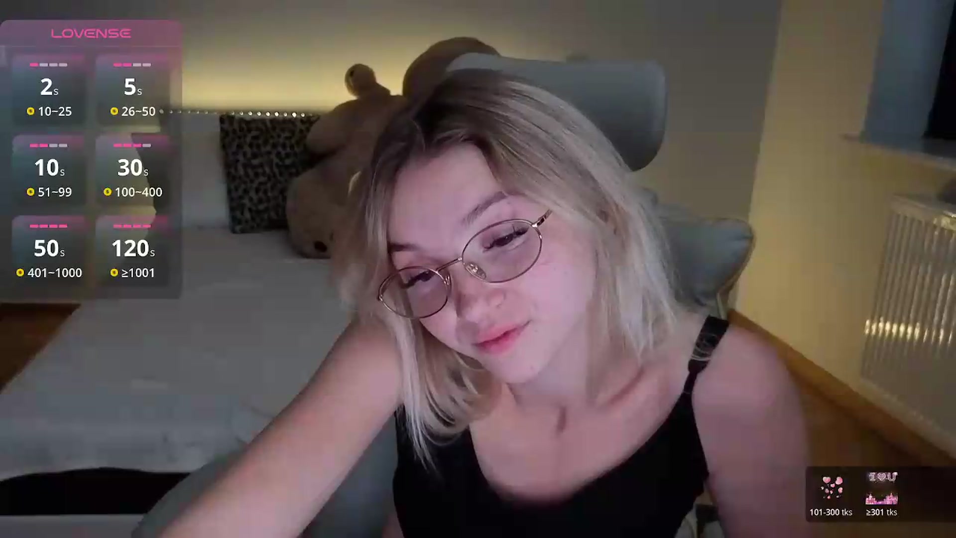 Gallery image thumbnail from Daisyy's myfreecams stream on, 09/15/2026, 05:45 image 2 of 20