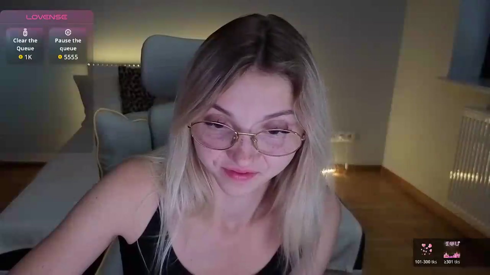 Gallery image thumbnail from Daisyy's myfreecams stream on, 09/15/2026, 05:45 image 19 of 20