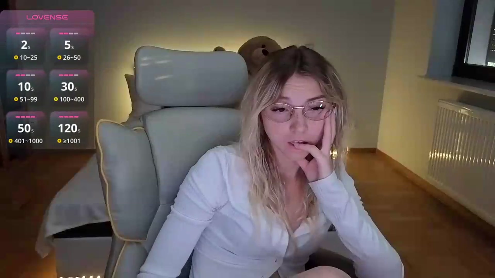 Gallery image thumbnail from Daisyy's myfreecams stream on, 09/15/2026, 16:29 image 2 of 20