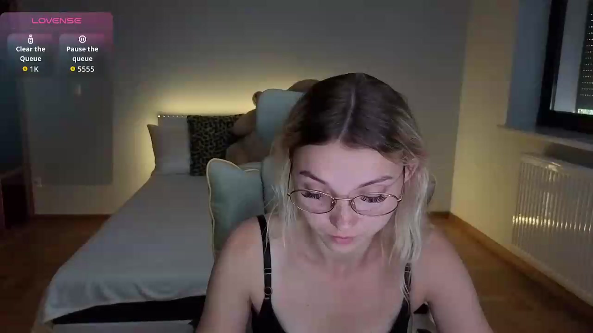 Gallery image thumbnail from Daisyy's myfreecams stream on, 09/15/2026, 16:29 image 16 of 20