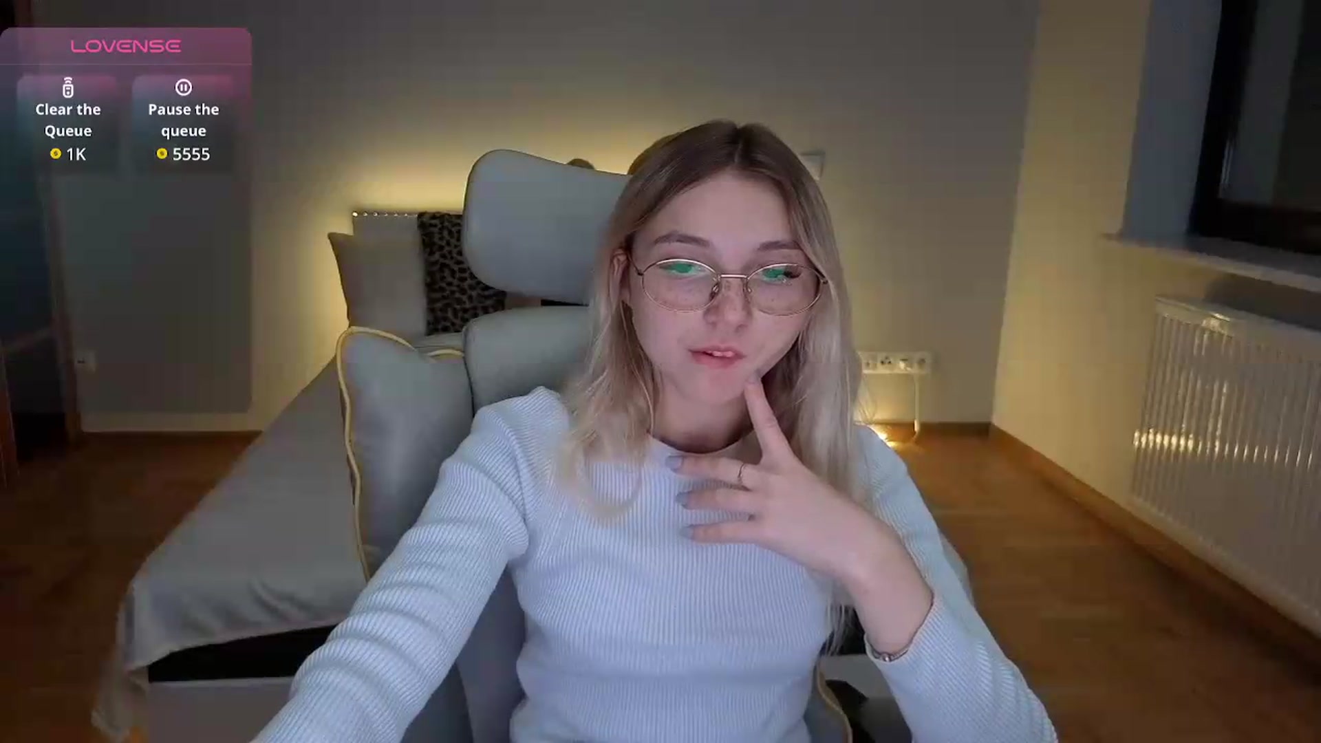 Gallery image thumbnail from Daisyy's myfreecams stream on, 09/15/2026, 21:26 image 2 of 20