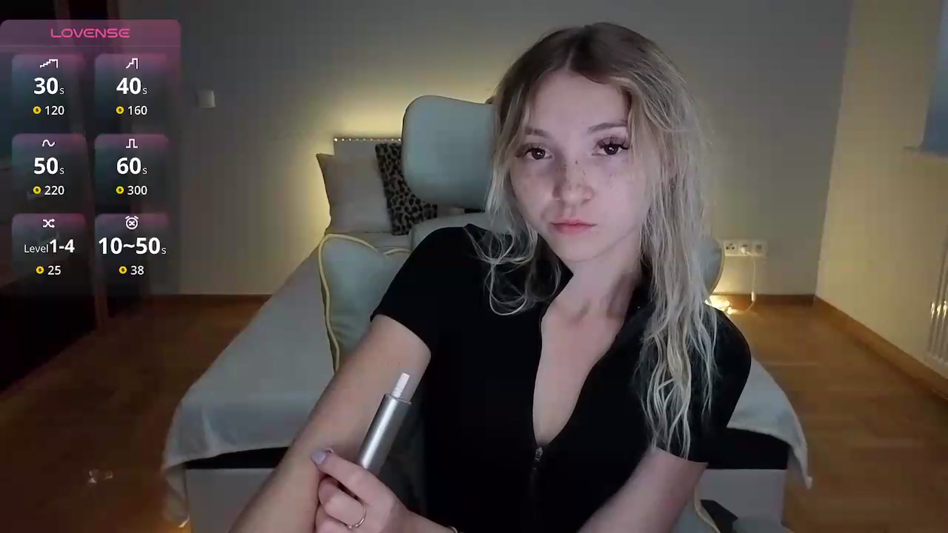Gallery image thumbnail from Daisyy's myfreecams stream on, 09/16/2026, 15:29 image 7 of 20