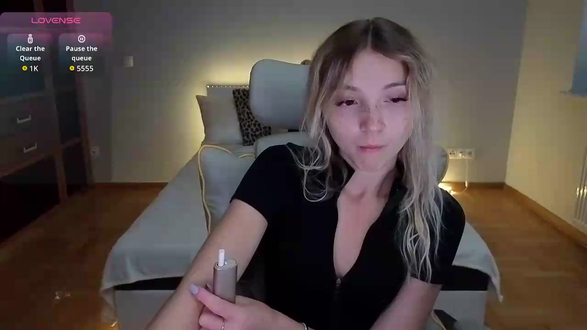 Gallery image thumbnail from Daisyy's myfreecams stream on, 09/16/2026, 15:29 image 8 of 20