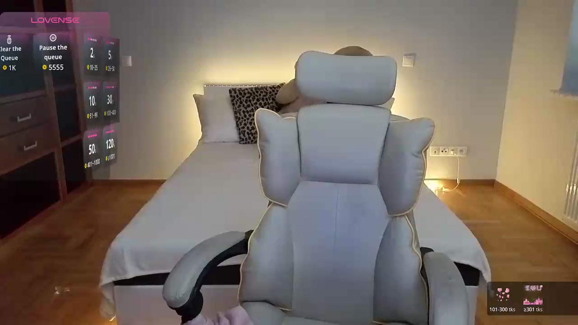 Gallery image thumbnail from Daisyy's myfreecams stream on, 09/16/2026, 15:29 image 5 of 20