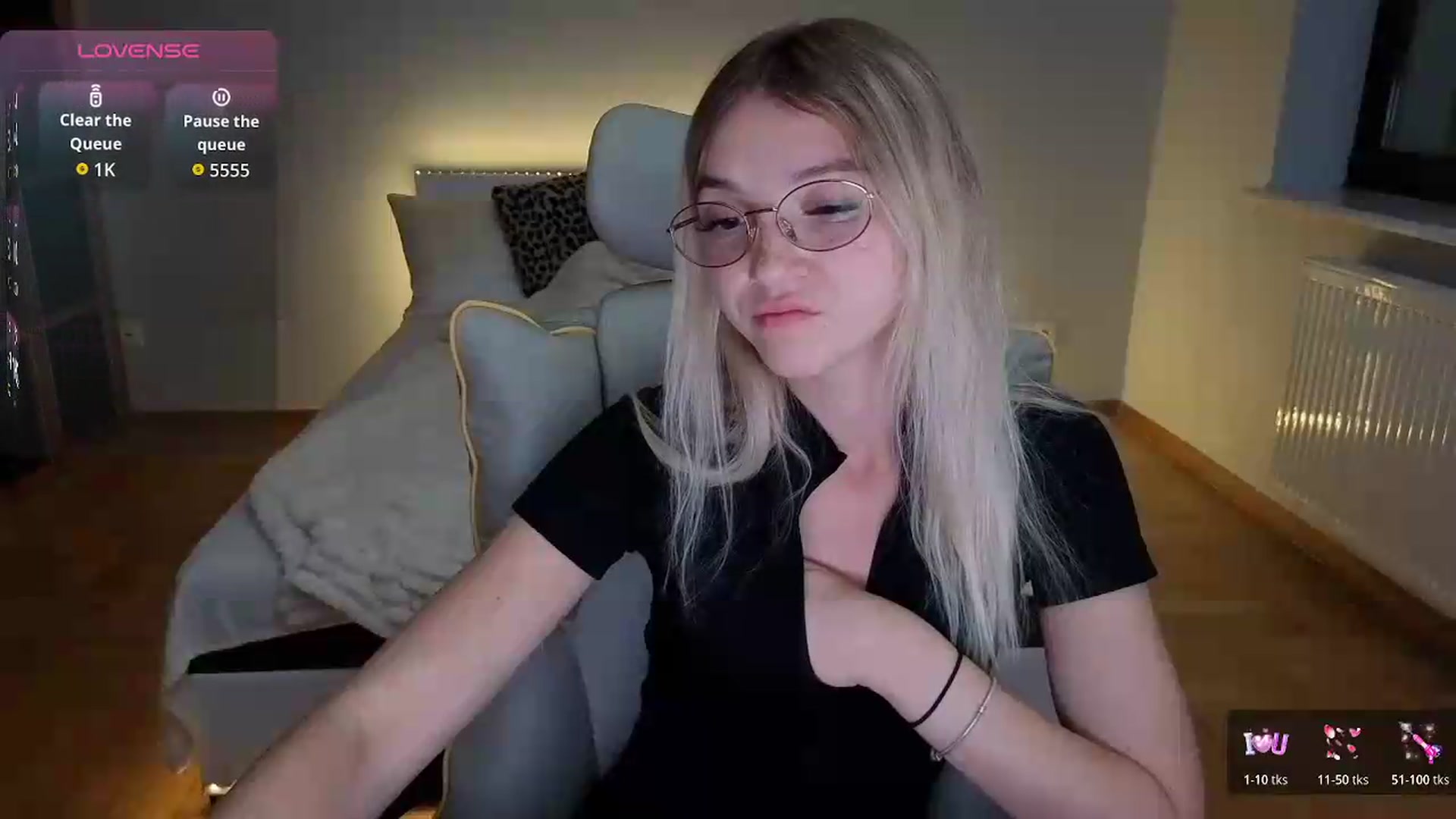 Gallery image thumbnail from Daisyy's myfreecams stream on, 09/16/2026, 22:05 image 2 of 20