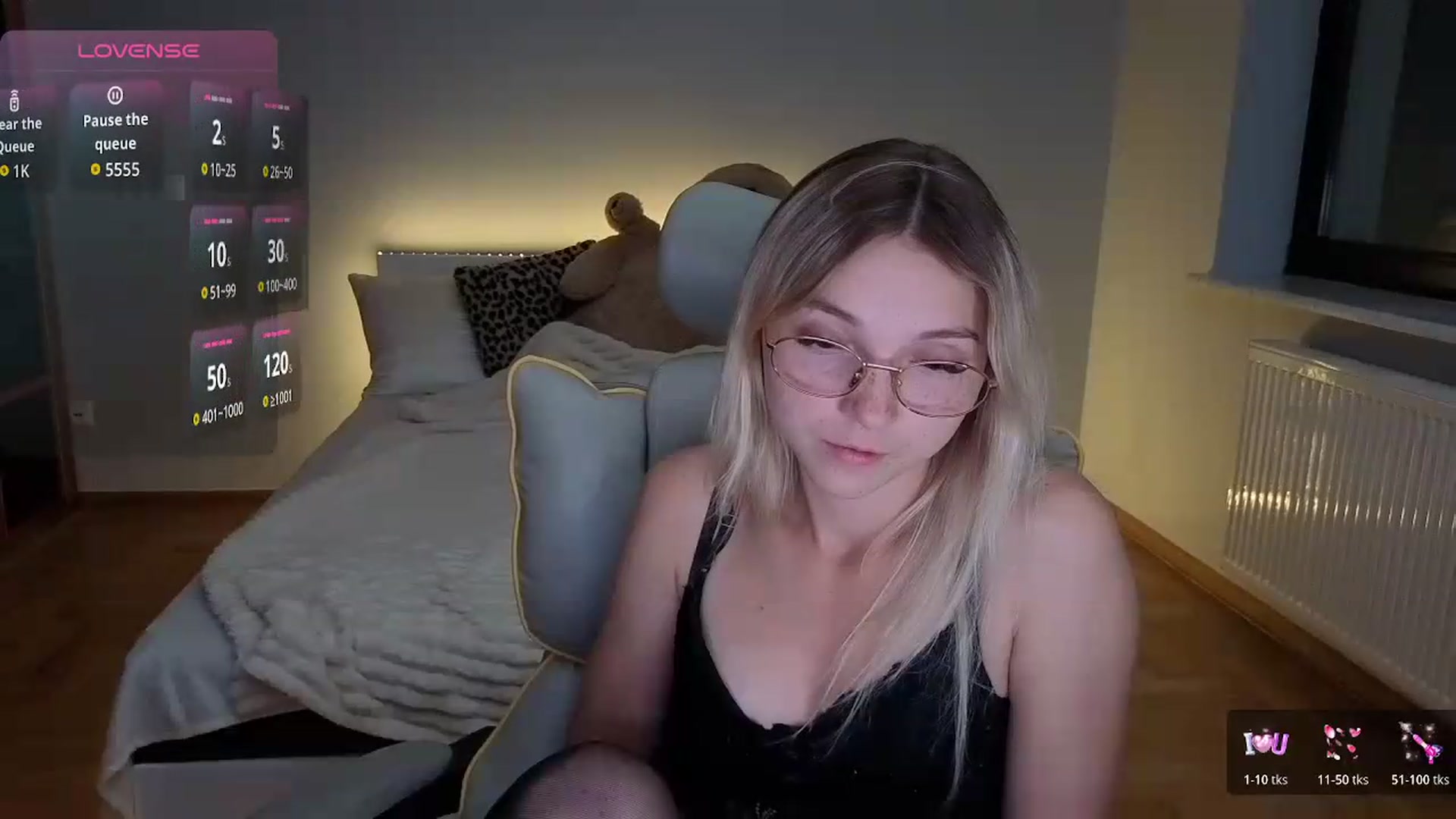 Gallery image thumbnail from Daisyy's myfreecams stream on, 09/17/2026, 24:17 image 20 of 20