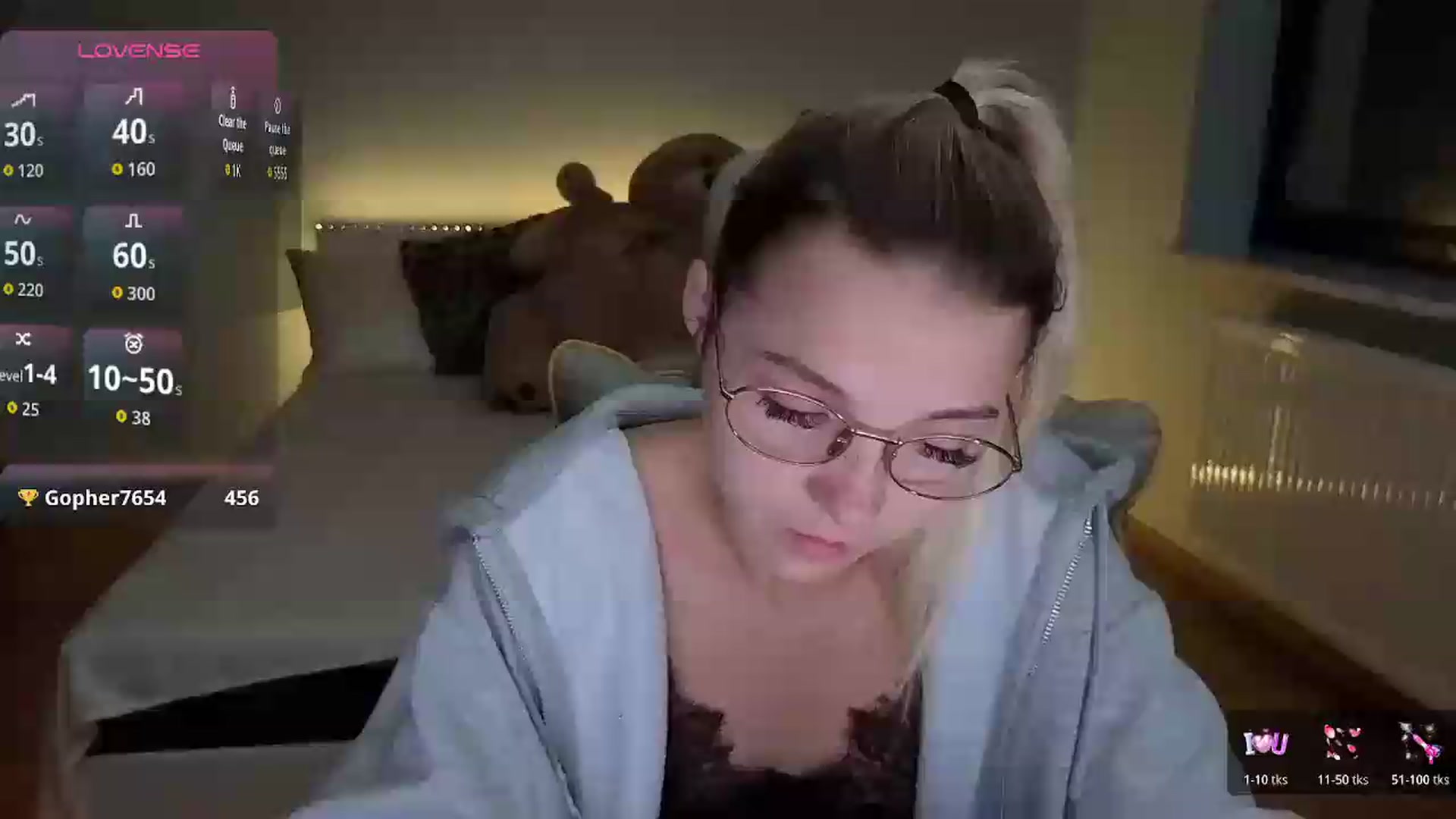Gallery image thumbnail from Daisyy's myfreecams stream on, 09/17/2026, 19:05 image 2 of 20