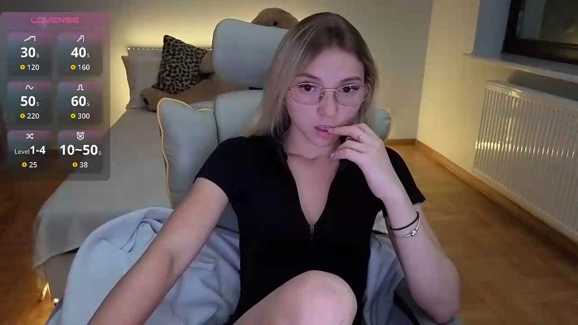 Gallery image thumbnail from Daisyy's myfreecams stream on, 09/18/2026, 16:43 image 2 of 20