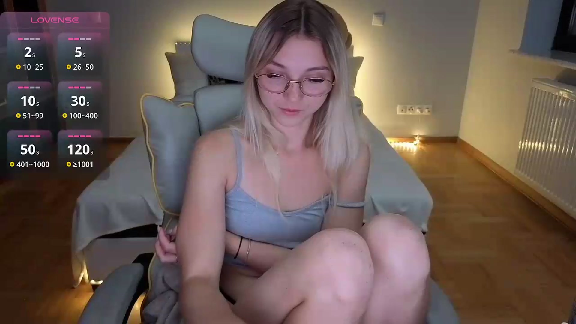 Gallery image thumbnail from Daisyy's myfreecams stream on, 09/18/2026, 23:42 image 5 of 20