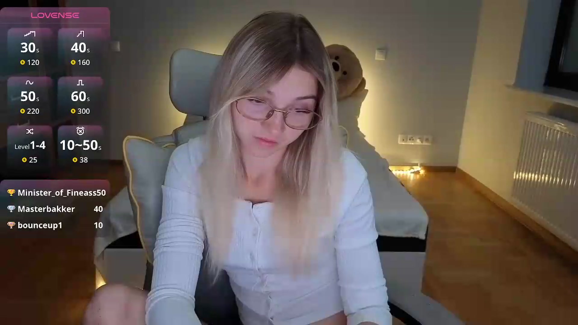 Gallery image thumbnail from Daisyy's myfreecams stream on, 09/19/2026, 23:26 image 8 of 20