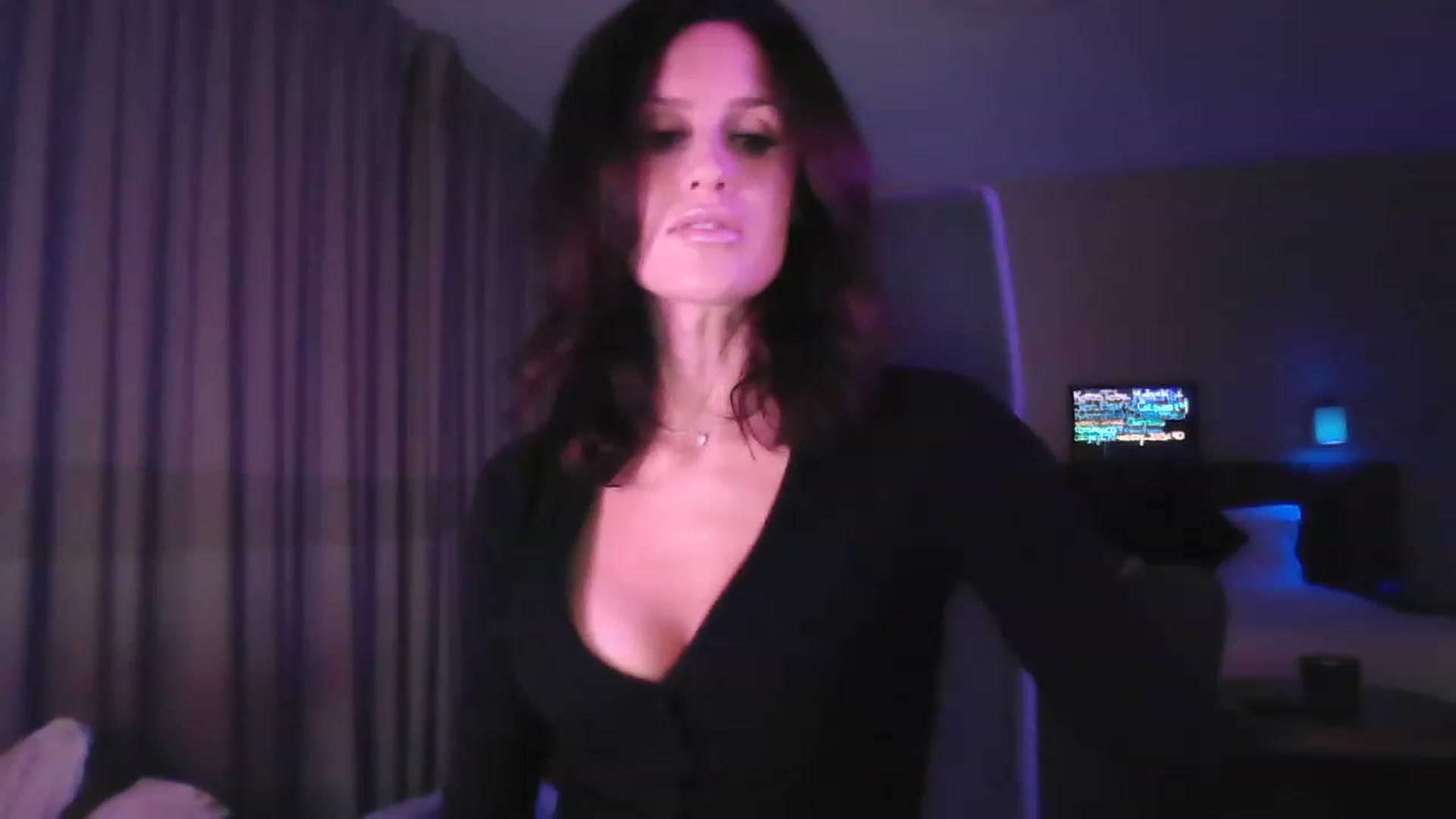 Gallery image thumbnail from DakotaCox's myfreecams stream on, 11/16/2022, 07:55 image 5 of 20