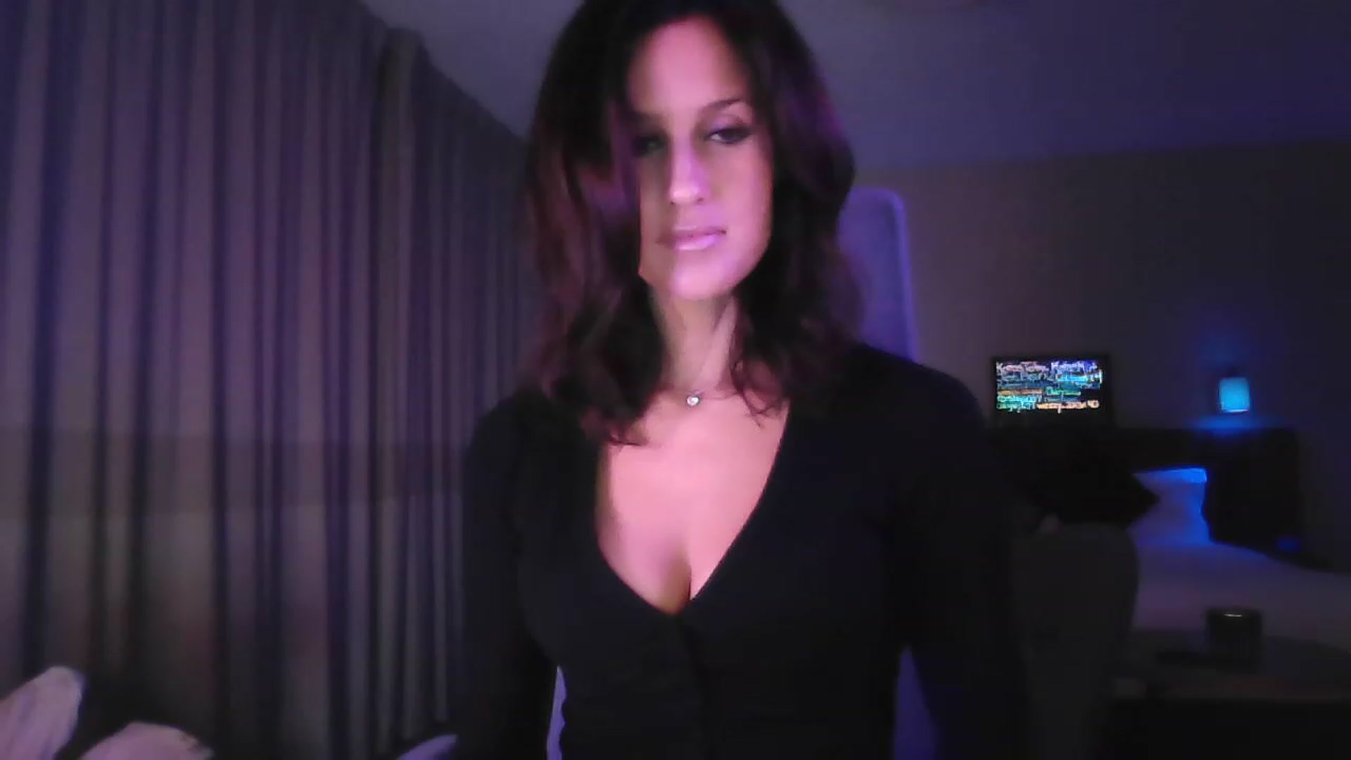 Gallery image thumbnail from DakotaCox's myfreecams stream on, 11/16/2022, 07:55 image 8 of 20
