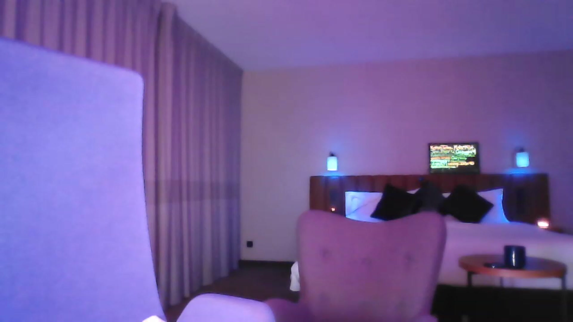 Gallery image thumbnail from DakotaCox's myfreecams stream on, 11/19/2022, 03:53 image 14 of 20