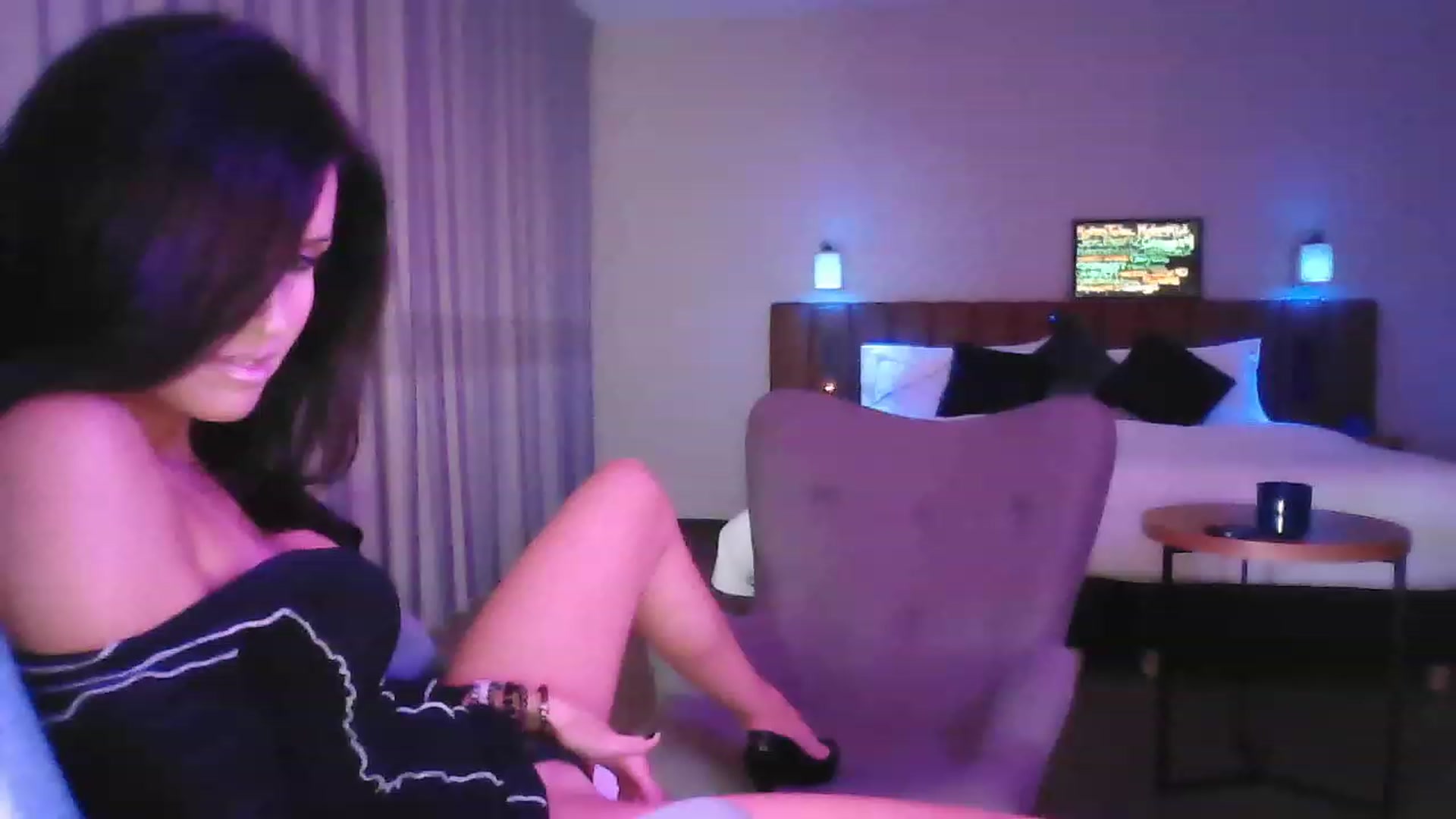 Gallery image thumbnail from DakotaCox's myfreecams stream on, 11/19/2022, 09:44 image 15 of 20