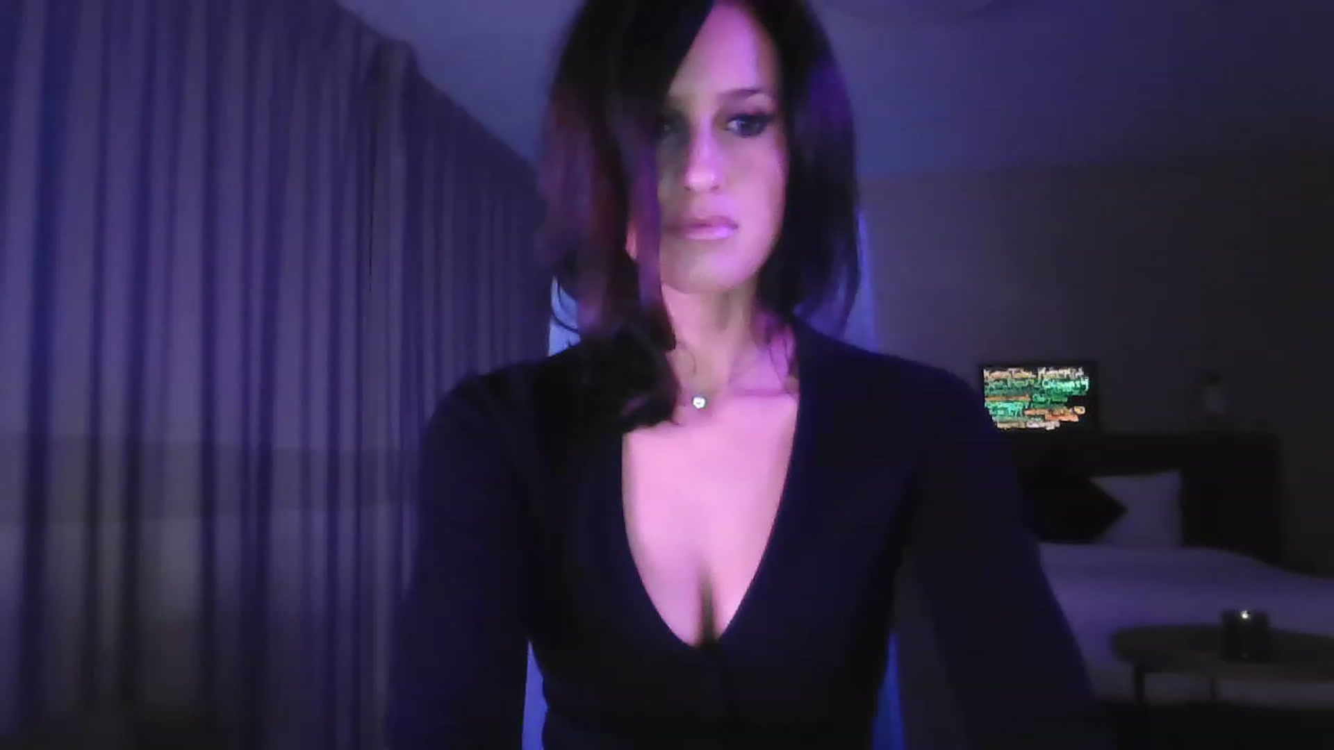 Gallery image thumbnail from DakotaCox's myfreecams stream on, 11/21/2022, 04:36 image 11 of 20