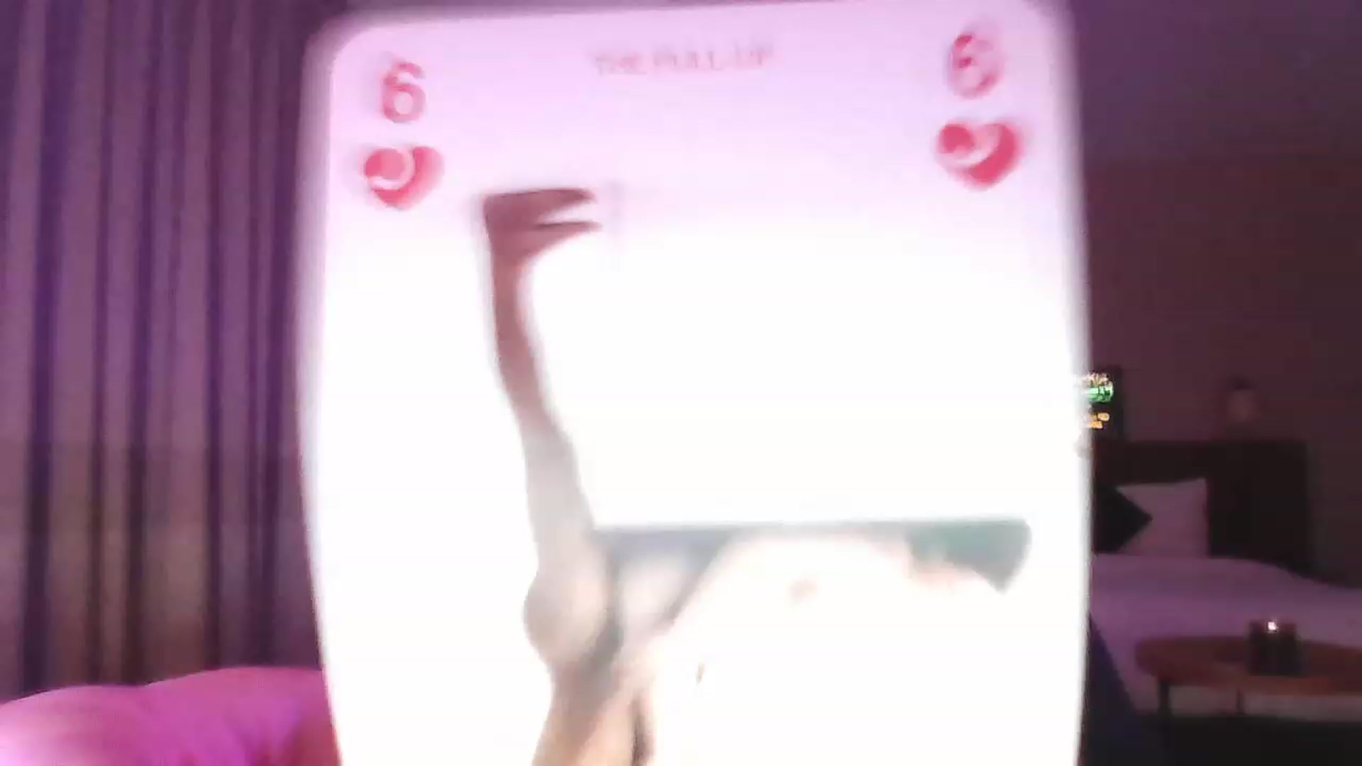 Gallery image thumbnail from DakotaCox's myfreecams stream on, 11/21/2022, 04:36 image 4 of 20