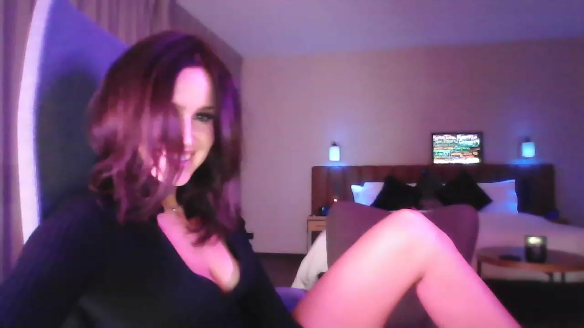 Gallery image thumbnail from DakotaCox's myfreecams stream on, 11/26/2022, 01:24 image 14 of 20