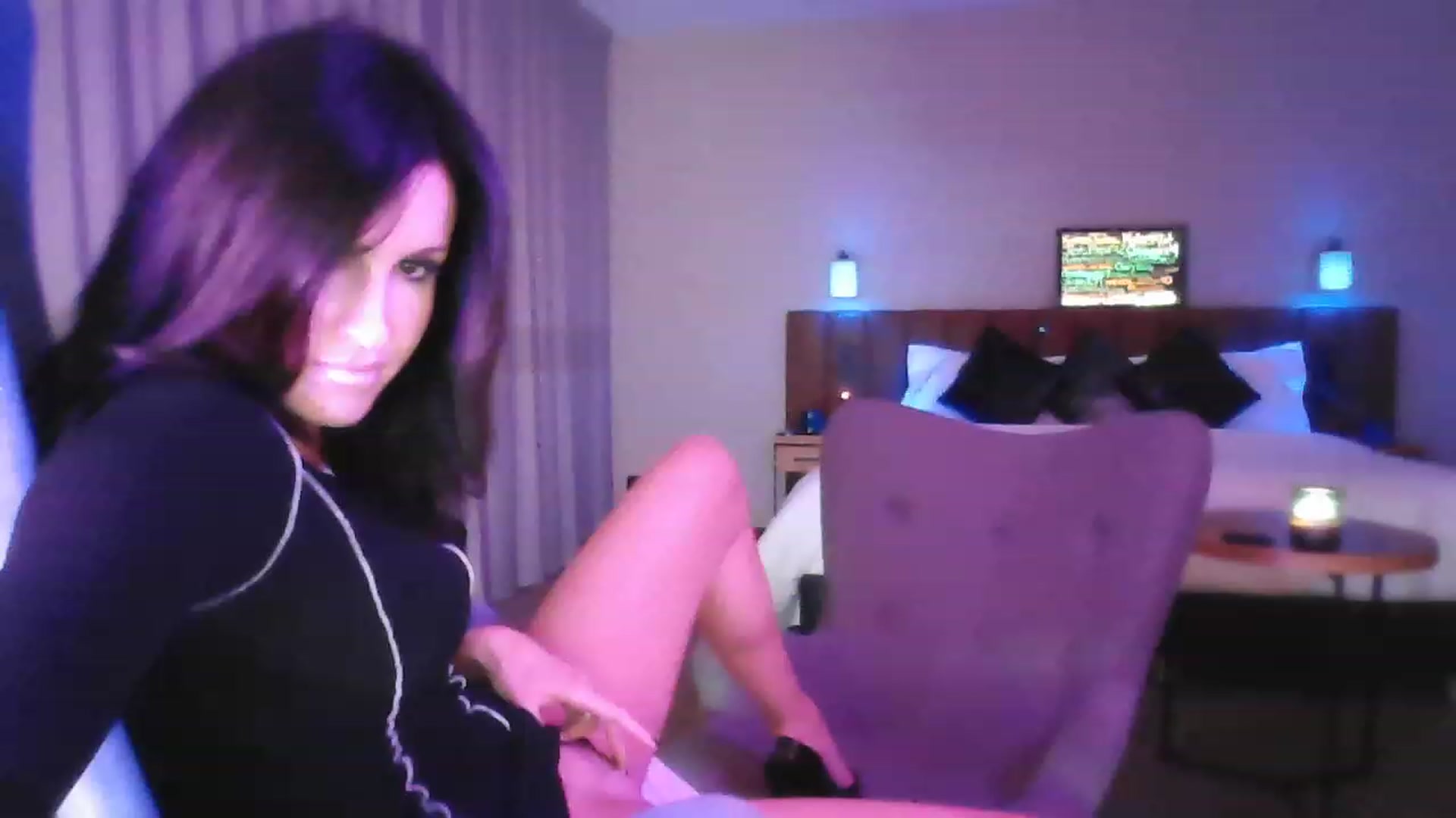 Gallery image thumbnail from DakotaCox's myfreecams stream on, 11/27/2022, 06:13 image 18 of 20