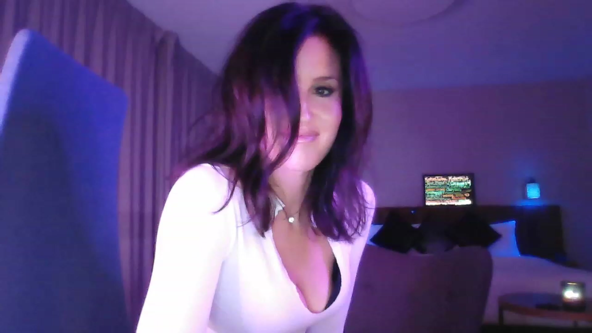 Gallery image thumbnail from DakotaCox's myfreecams stream on, 11/29/2022, 03:05 image 19 of 20
