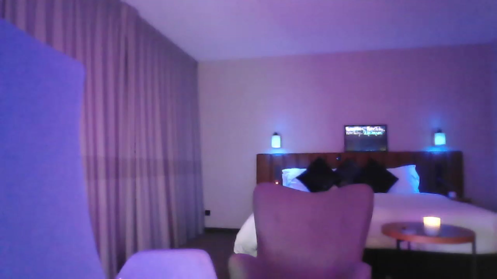 Gallery image thumbnail from DakotaCox's myfreecams stream on, 03/31/2023, 02:20 image 10 of 20