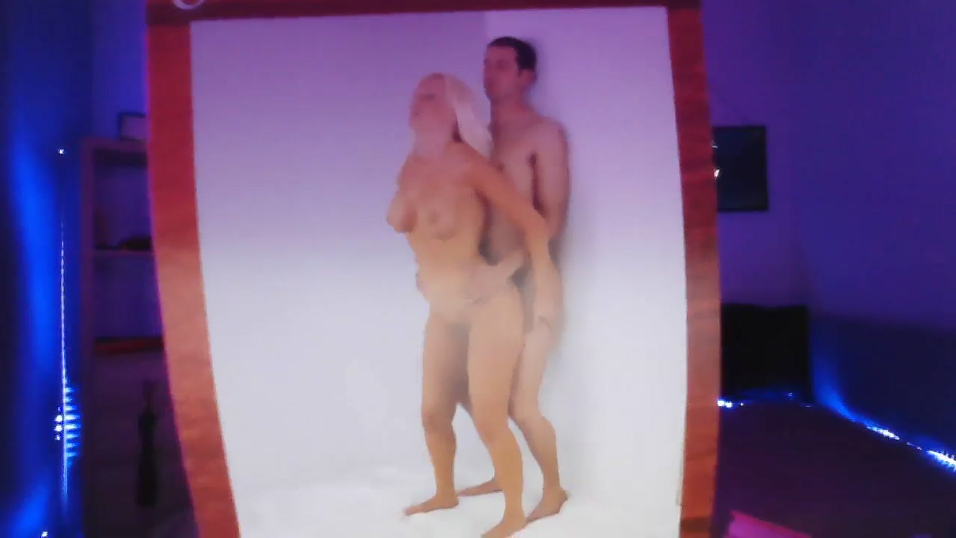 Gallery image thumbnail from DakotaCox's myfreecams stream on, 03/30/2024, 04:16 image 11 of 20
