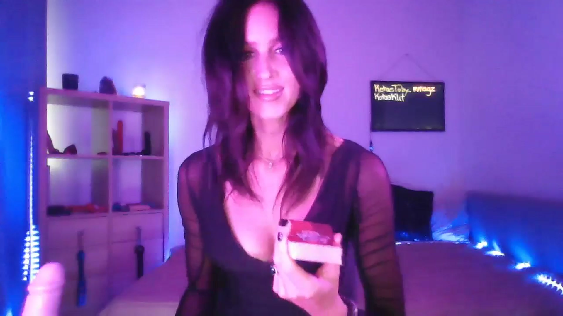 Gallery image thumbnail from DakotaCox's myfreecams stream on, 05/11/2024, 06:14 image 19 of 20