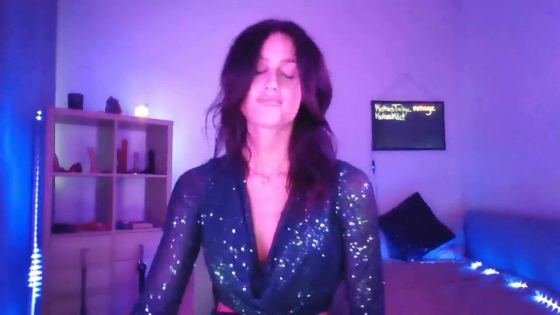 Gallery image thumbnail from DakotaCox's myfreecams stream on, 05/14/2024, 05:04 image 11 of 20