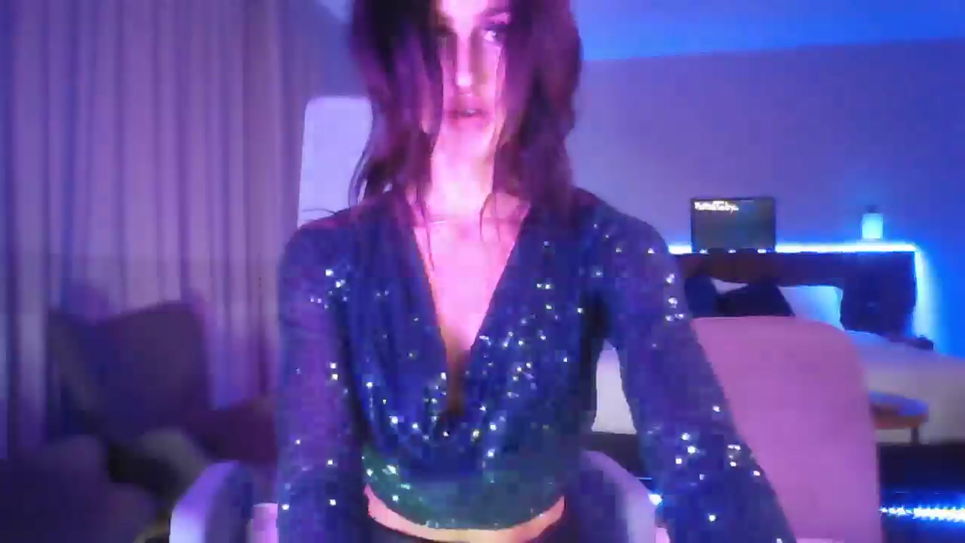 Gallery image thumbnail from DakotaCox's myfreecams stream on, 06/08/2024, 23:34 image 20 of 20