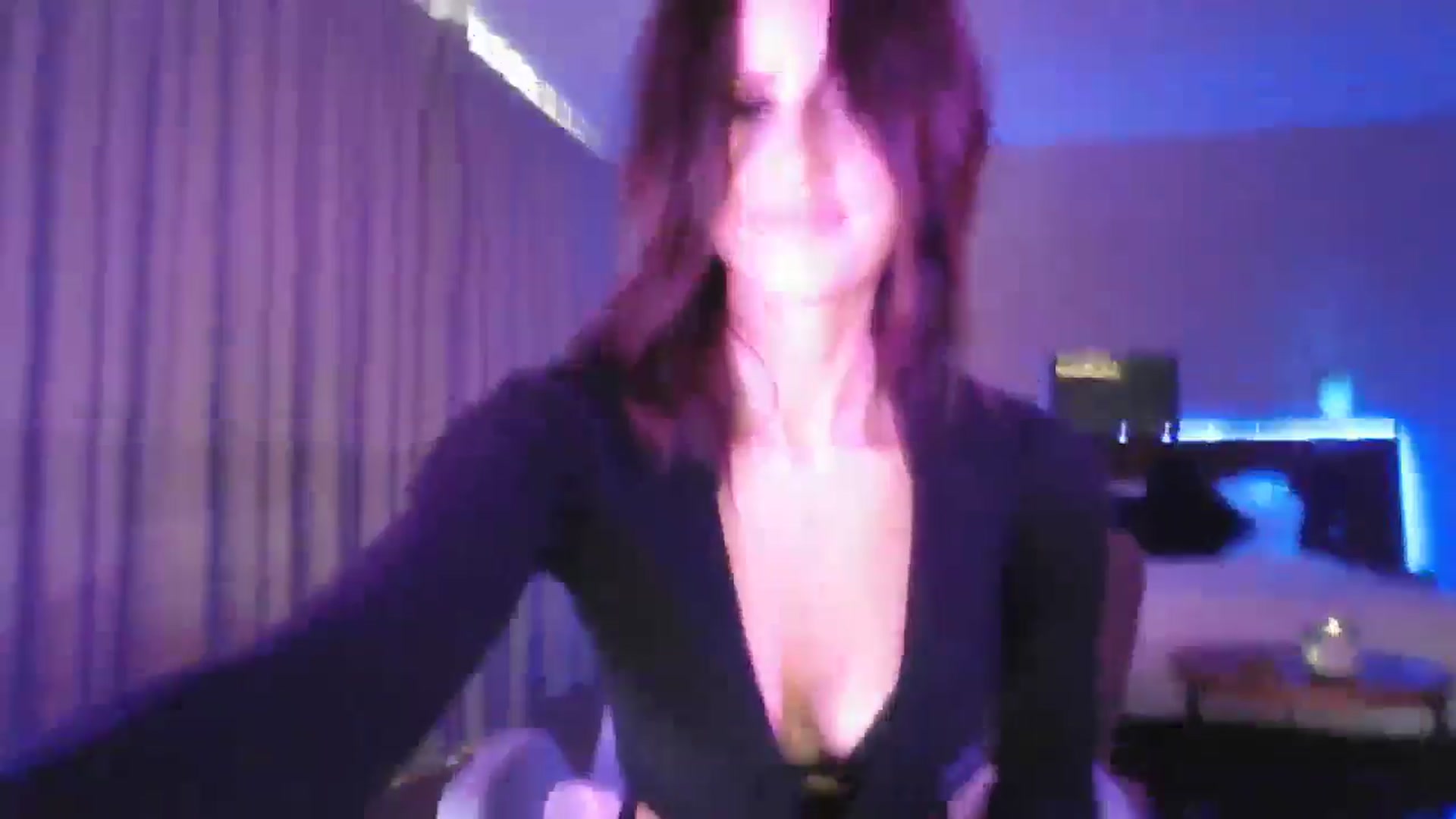 Gallery image thumbnail from DakotaCox's myfreecams stream on, 06/29/2024, 07:07 image 20 of 20
