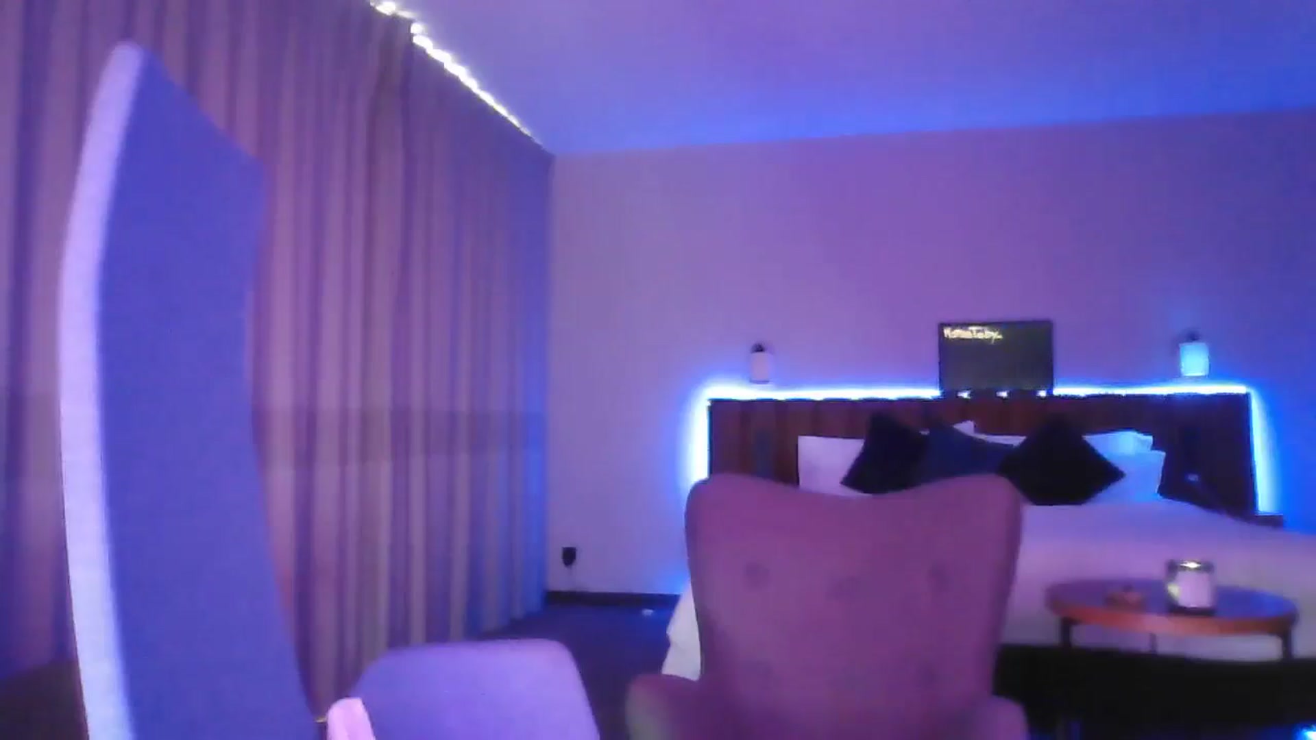 Gallery image thumbnail from DakotaCox's myfreecams stream on, 06/29/2024, 07:07 image 16 of 20