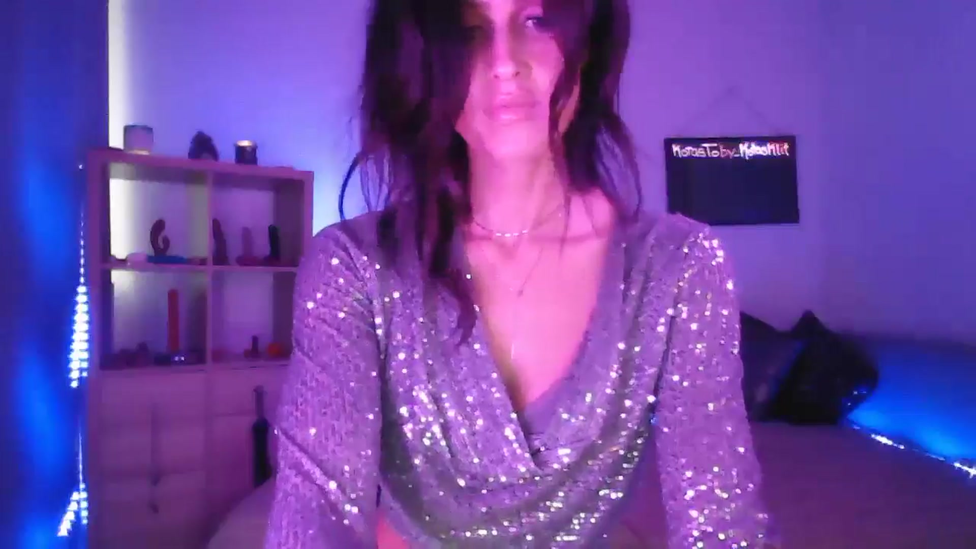 Gallery image thumbnail from DakotaCox's myfreecams stream on, 08/10/2024, 06:35 image 3 of 20